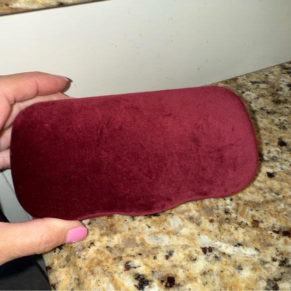 Gucci Gold Sunglasses for Women - Picture 6 of 10